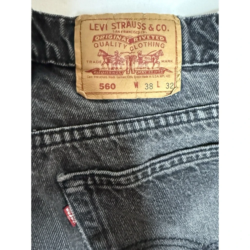 Vintage Levi's 560 Jeans 38x32 Black Loose Tapered Made in USA 90's 1993 Fading